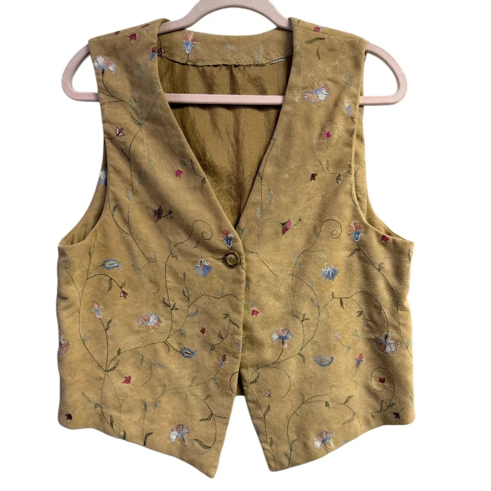 Floral Embroidered Yellow Vest - Picture 1 of 8